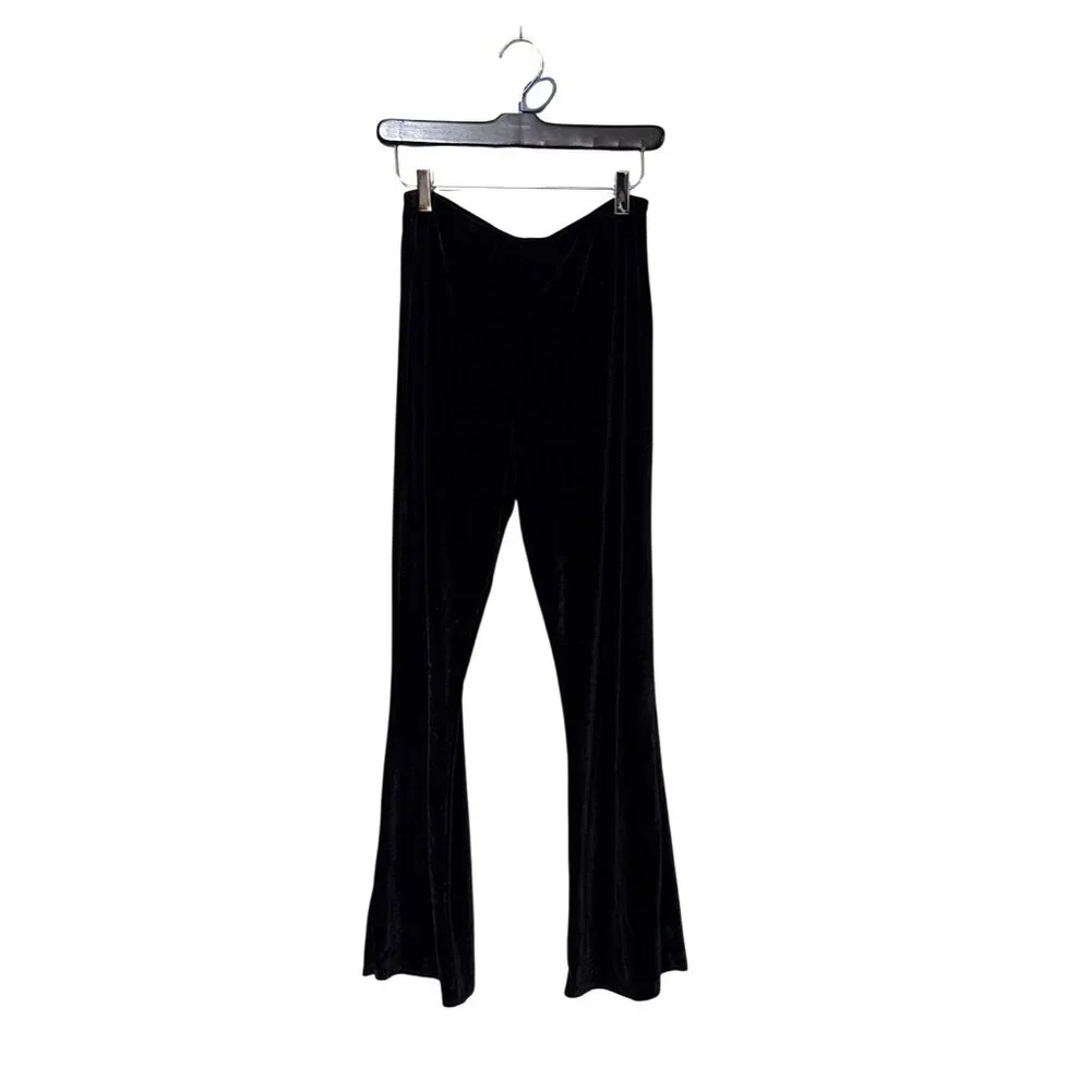 No Boundaries Black Velvet Flared Pants Size 11/13 witchy whimsygoth - Picture 1 of 6